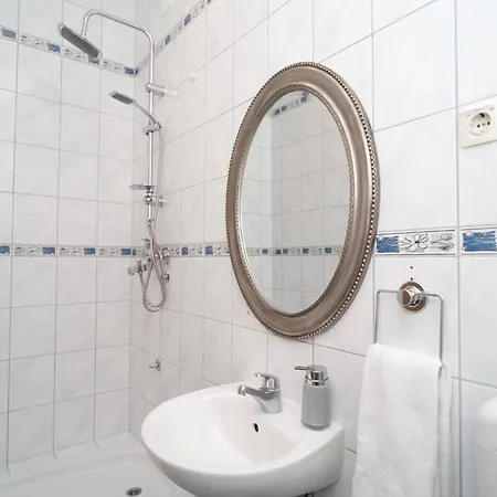 Apartment Liman And